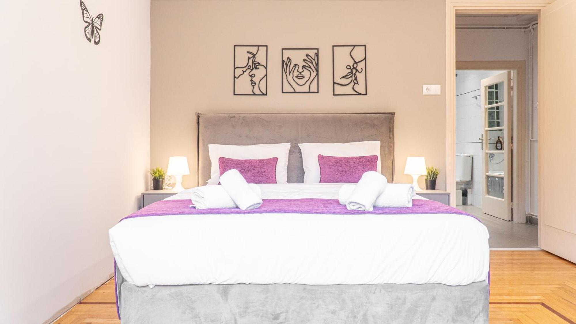 Syntagma Square, 100Sqm Luxurious Family Apt เอเธนส์ ภายนอก รูปภาพ