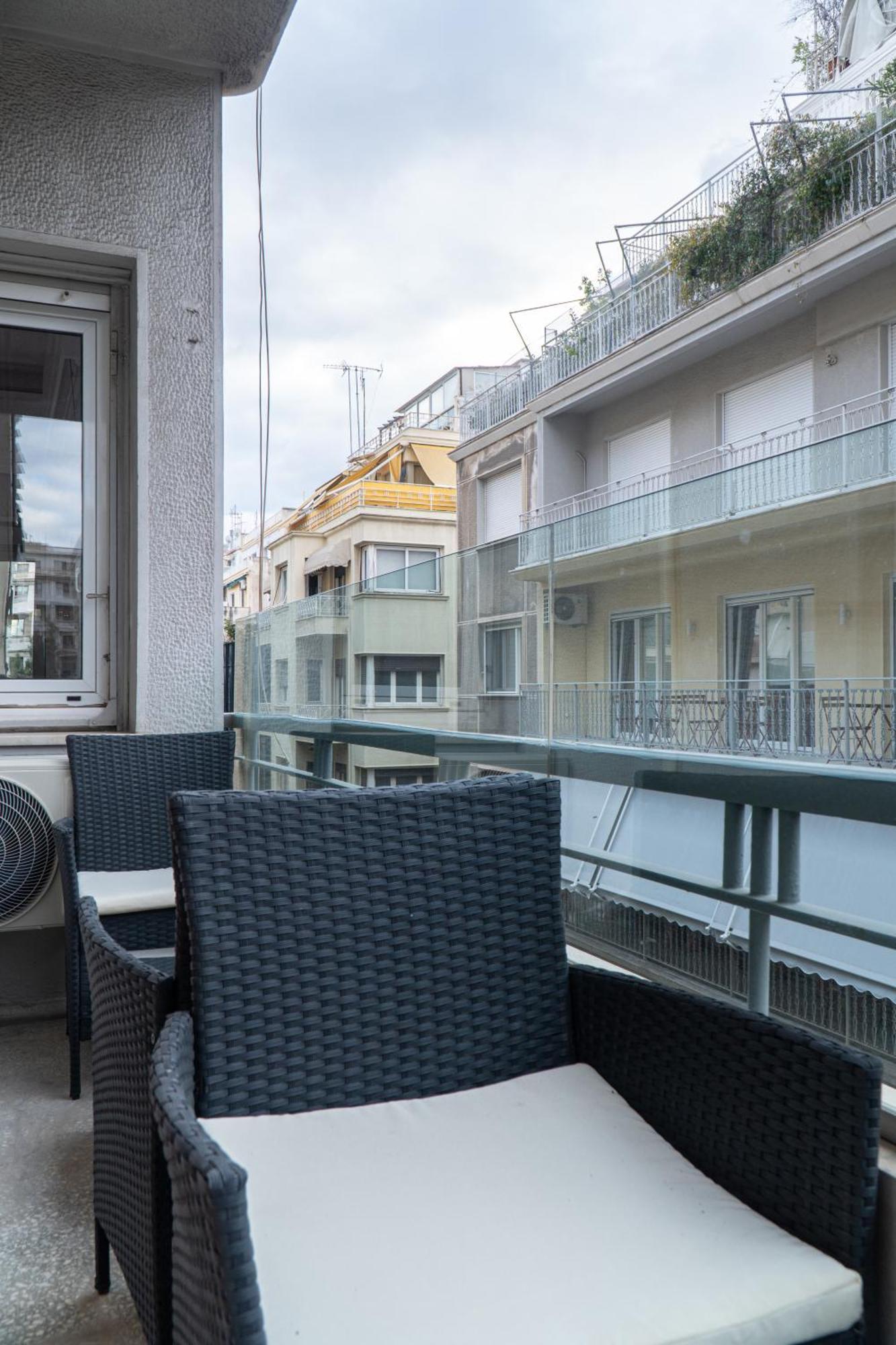 Syntagma Square, 100Sqm Luxurious Family Apt เอเธนส์ ภายนอก รูปภาพ