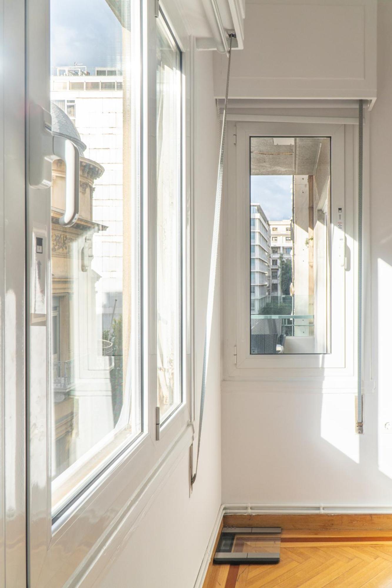 Syntagma Square, 100Sqm Luxurious Family Apt เอเธนส์ ภายนอก รูปภาพ